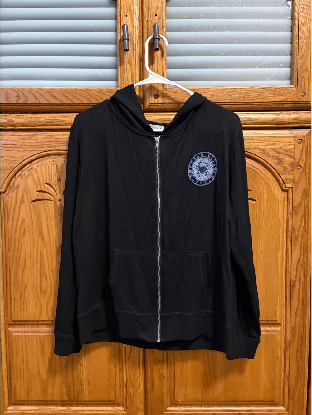 Ocean Drive Black Zip Up Hoodie Large
